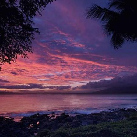 Condos At Napili Point Lahaina Kültér fotó