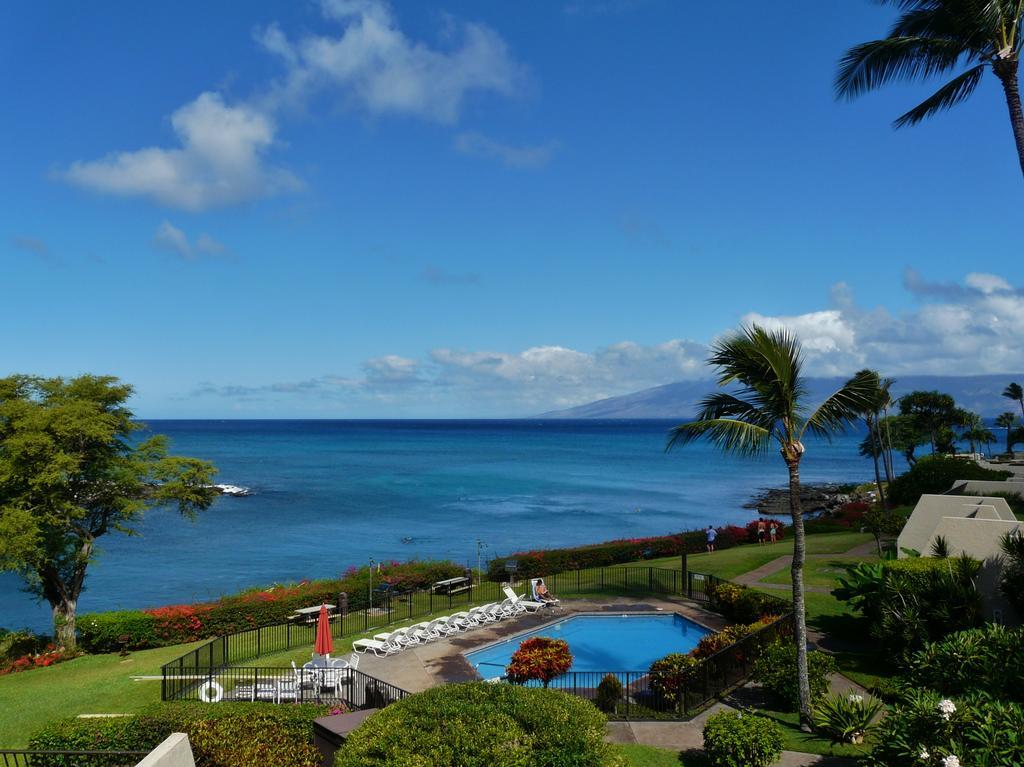 Condos At Napili Point Lahaina Kültér fotó